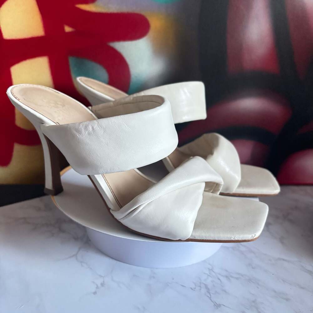 Vince Camuto Brisette White Leather Square Toe Heeled Mules Size 7.5M